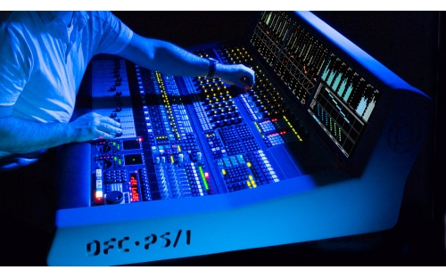 AMS-NEVE DFC PS-1   数字电影/电视控制台