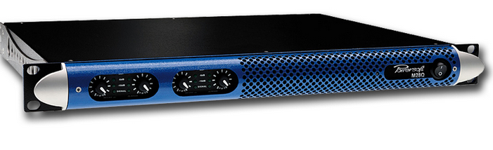 Powersoft  M28Q  4*360w开关电源功放
