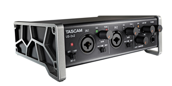 天琴  TASCAM US-2x2 USB Audio/MIDI Interface  播放机
