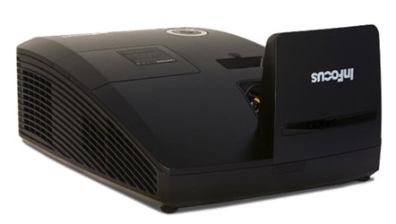 富可视 INFOCUS IN136UST 投影机
