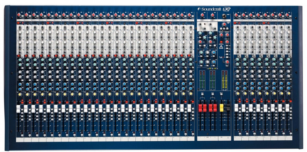 声艺 SOUNDCRAFT LX7ii32 32路调音台